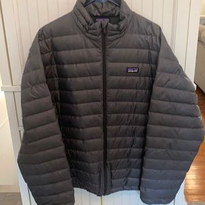 L Patagonia Puff Jacket